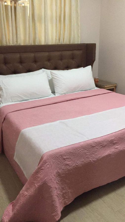 Sibarian Condo Unit C1 10Th Floor Pasay Bagian luar foto