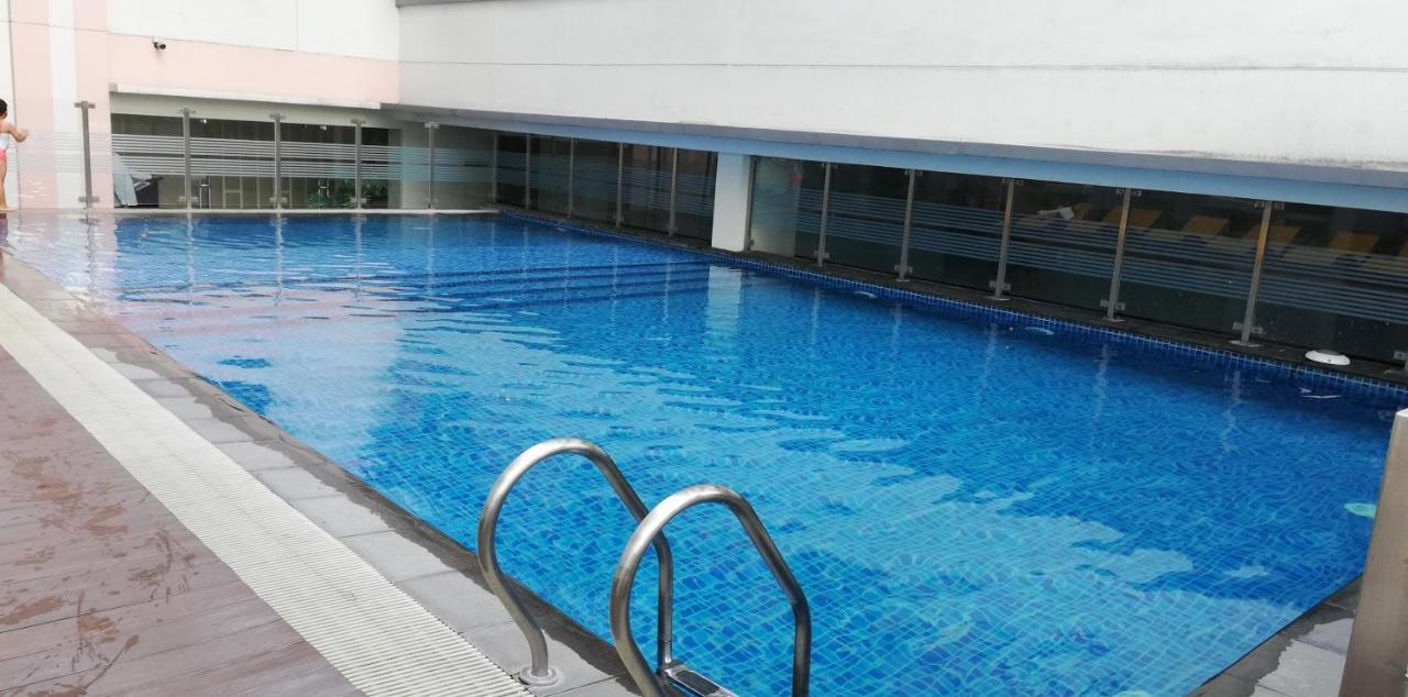 Sibarian Condo Unit C1 10Th Floor Pasay Bagian luar foto