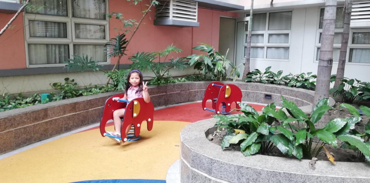 Sibarian Condo Unit C1 10Th Floor Pasay Bagian luar foto